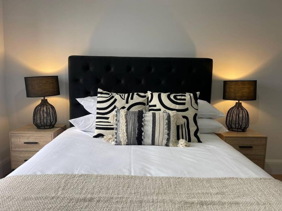 Trendy Apartment In Cardiff Free Parking Экстерьер фото